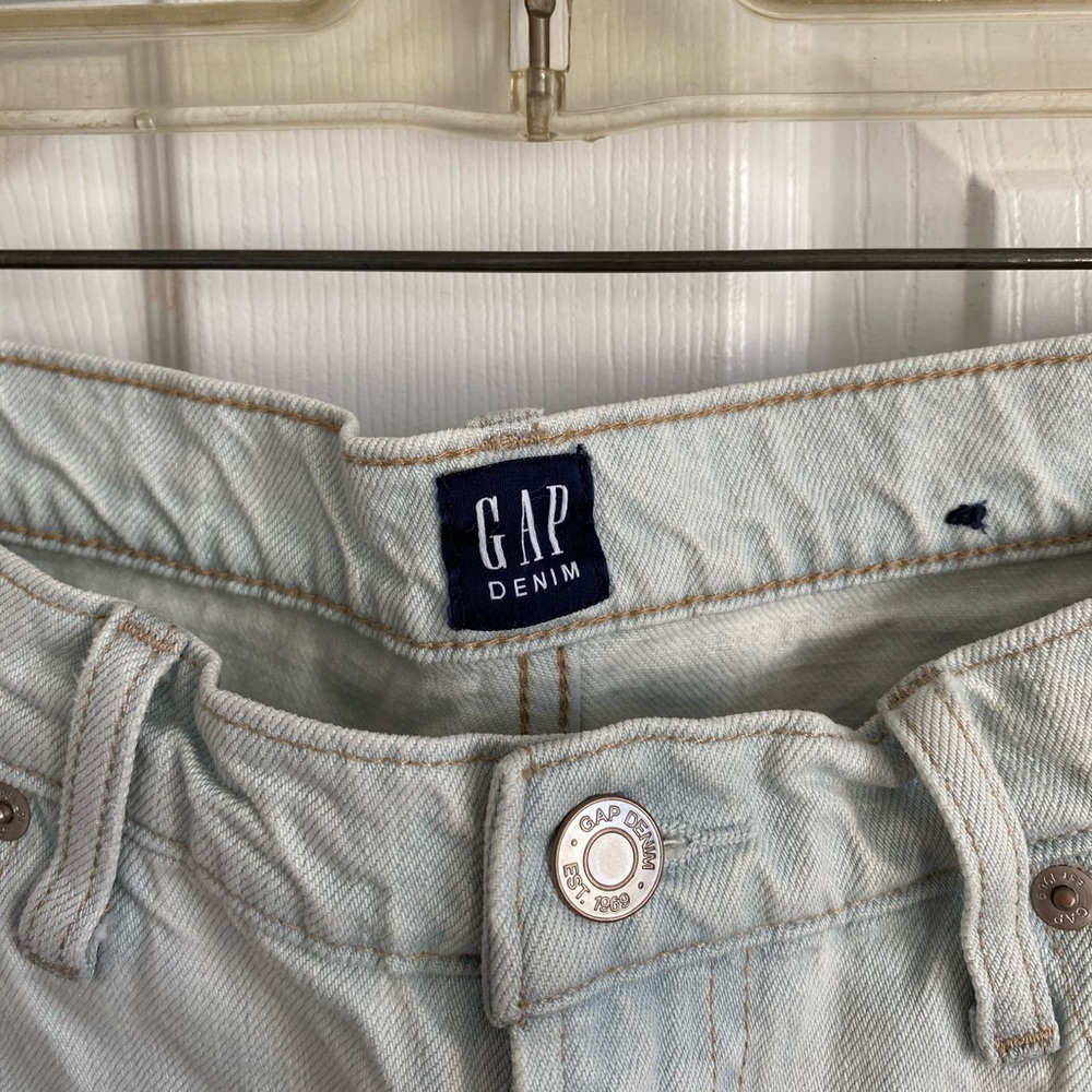 Frayed and Ripped GAP Mom Jeans - Picture 3 of 4